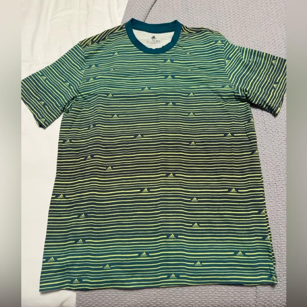 Men’s Adidas Tee - Picture 1 of 3